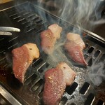 焼肉・ホルモン 踊ル - 