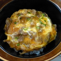 KATO'S DINING & BAR - 2014.10　牛バラ玉子とじ丼