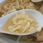 喜一 - 朝日屋食品の中太麺