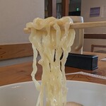 喜一 - 美味しい中太麺