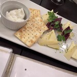 トラットリア　オルトレ - チーズ盛合せ　1,300円