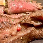 和牛をクラフトビールでたしなむ ミートマフィア - 