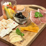 和牛をクラフトビールでたしなむ ミートマフィア - 