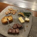 鉄板焼 但馬 - 茄子とお肉と玉ねぎとお豆腐の一部は食べてしまったけど、こんな感じ。