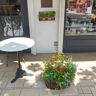 ラ・メゾン・ジュヴォー_2