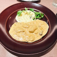 Russian Restaurant ROGOVSKI 銀座 - ビーフストロガノフ マッシュポテト添え