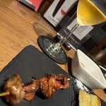 Yakitori＆wine Barsamico - 白レバー　ピーロート・オレンジ・ワイン