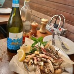 トラットリア・築地パラディーゾ - 季節の魚介類のフリット3種盛り合わせ