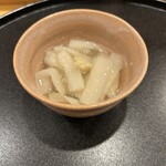 317907687 - 