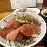 東印度咖哩商会 - 豊洲直送 マグロ漬け丼