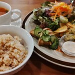 モダナークファームカフェ - 