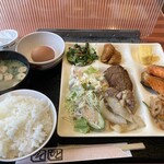 レストラン花の木 - 