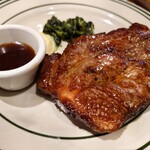 マロリーポークステーキ  - 