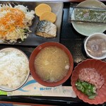 레스토랑 크로스 원 사가켄 의료 센터 코우세이칸점 - 和朝食定食