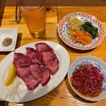 天満 カウンター焼肉 うしすき - 