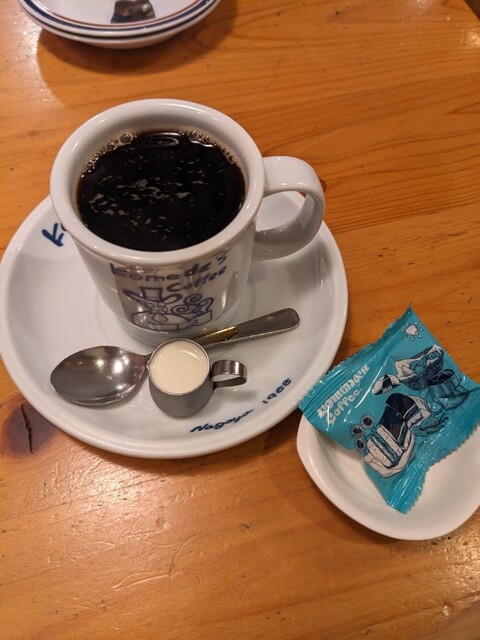 Komeda Coffee Ten Nishikihigashisakura Ten photo 2