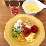 ビッグボーイ - コーンスープ＆サラダ