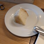 トラットリア カンパーナ ジロウマル - パン