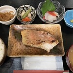 和心ぎんすい - 焼魚定食、小刺身付