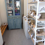 心留珈琲 - ベンチあります