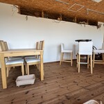 holoholo bakery&cafe - イートインスペースもゆったり広々
