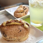 holoholo bakery&cafe - 『尾道ドック』ベーコンとレモンタルタルとレモンキャンディ
