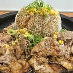 マネキダイニング - 料理写真:MEGAビーフライス大盛り