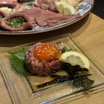 YAKINIKUEN 忍鬨 大阪梅田店