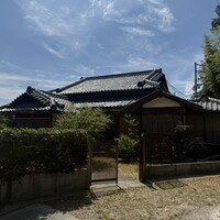 AKAI - 