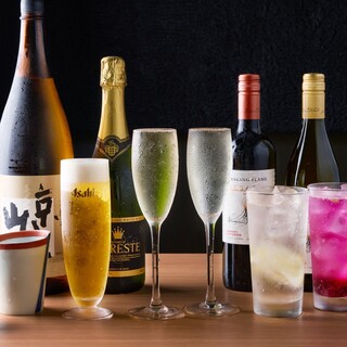 名物！こぼれスパークリング＆季節限定日本酒など