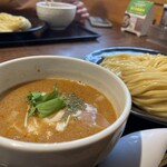 癒庵 - 完熟トマトとモッツァレラチーズつけ麺　大盛り