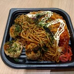 ヨークマート フードセントラル - 料理写真:人気の粉もん3点セット538円