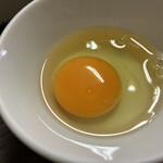 すき焼き キムラ - 卵もいい感じ。