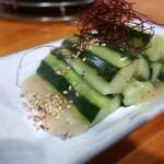 炭火ジンギスカン いい田屋 - たたききゅうり