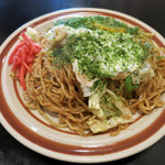 茶茶 - 月見焼きそば 470円