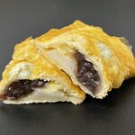 マクドナルド - 料理写真:2025.09.09 (火) あんバターとおもちの月見パイ 210円(税込)