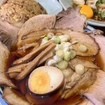 焼豚中華そば専門 しげる - 