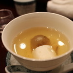 趙楊 - 鯛のすり身団子とキヌガサタケ卵のスープ