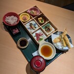 本家さぬきや - 【8月14日注文分】おばんざい松(六種プレート・天ぷら盛り合わせ・ご飯・味噌汁・漬物)---税込2,080円