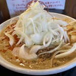 ラーメン南の - 背脂担々麺玉ねぎトッピング