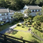 日光金谷ホテル - 部屋からの眺め　中庭