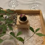 日光金谷ホテル - 自家製薄塩仕立てのキャビア　ポテト　最中