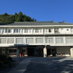 日光金谷ホテル - 本館　正面