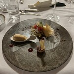 日光金谷ホテル - 笠間　栗ファクトリーの　笠間栗モンブラン　カリカリのタルト　自家製塩キャラメルのアイスクリーム