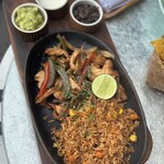 UNIQUE ROOFTOP BAR&RESTAURANT - 