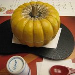 かぼちゃの容器の中は・・・