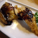 城伸寿司 - optio A30で撮影。穴子(煮つめ)。