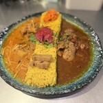 スパイシーカリーハウス 銀座半月 - 