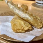 にほんいち水産直営 居酒屋あらた - ズワイ蟹のすり身の天ぷら