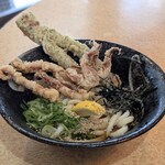 手打うどん 恩田 - げそ天＆ちくわ天